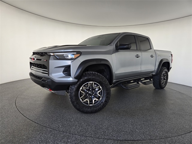 2024 Chevrolet Colorado ZR2's photo