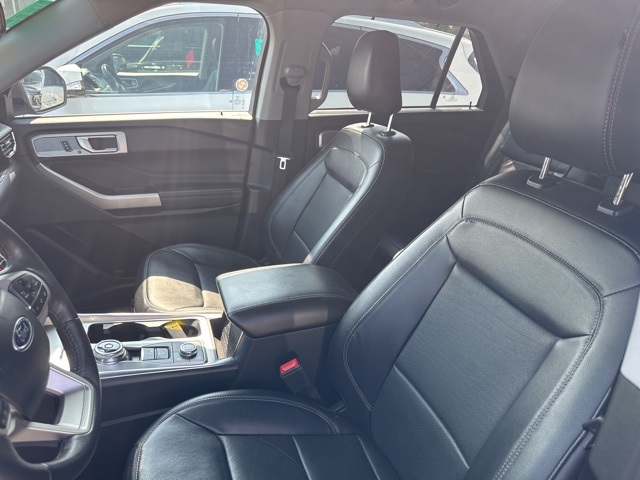 2023 Ford Explorer Limited photo 6