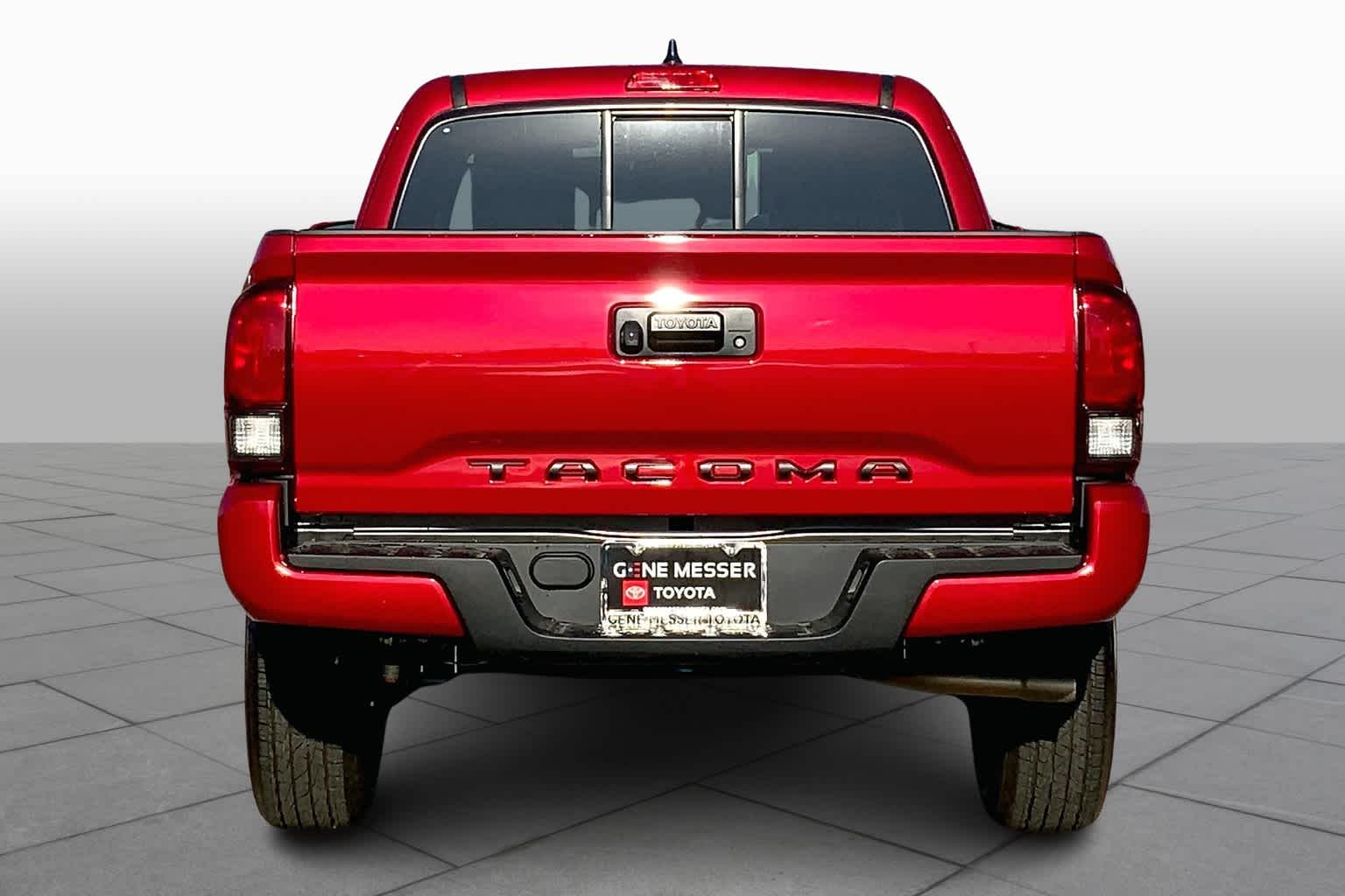 2023 Toyota Tacoma SR Access Cab photo 4