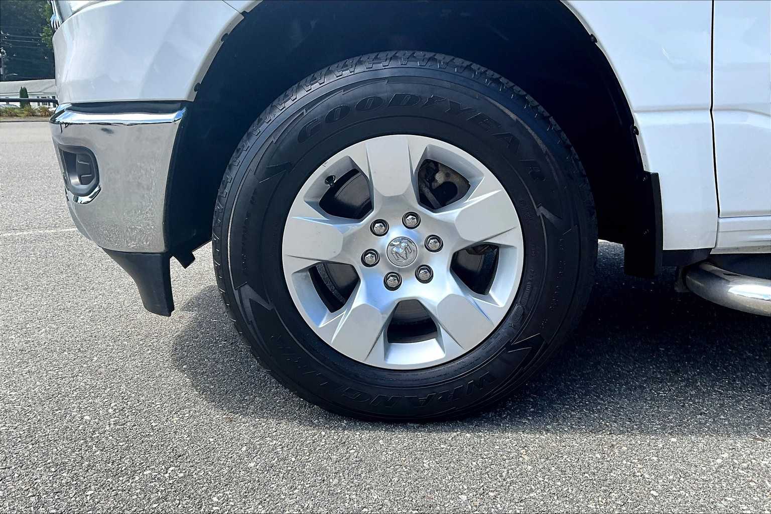 2022 Ram 1500 Big Horn photo 7