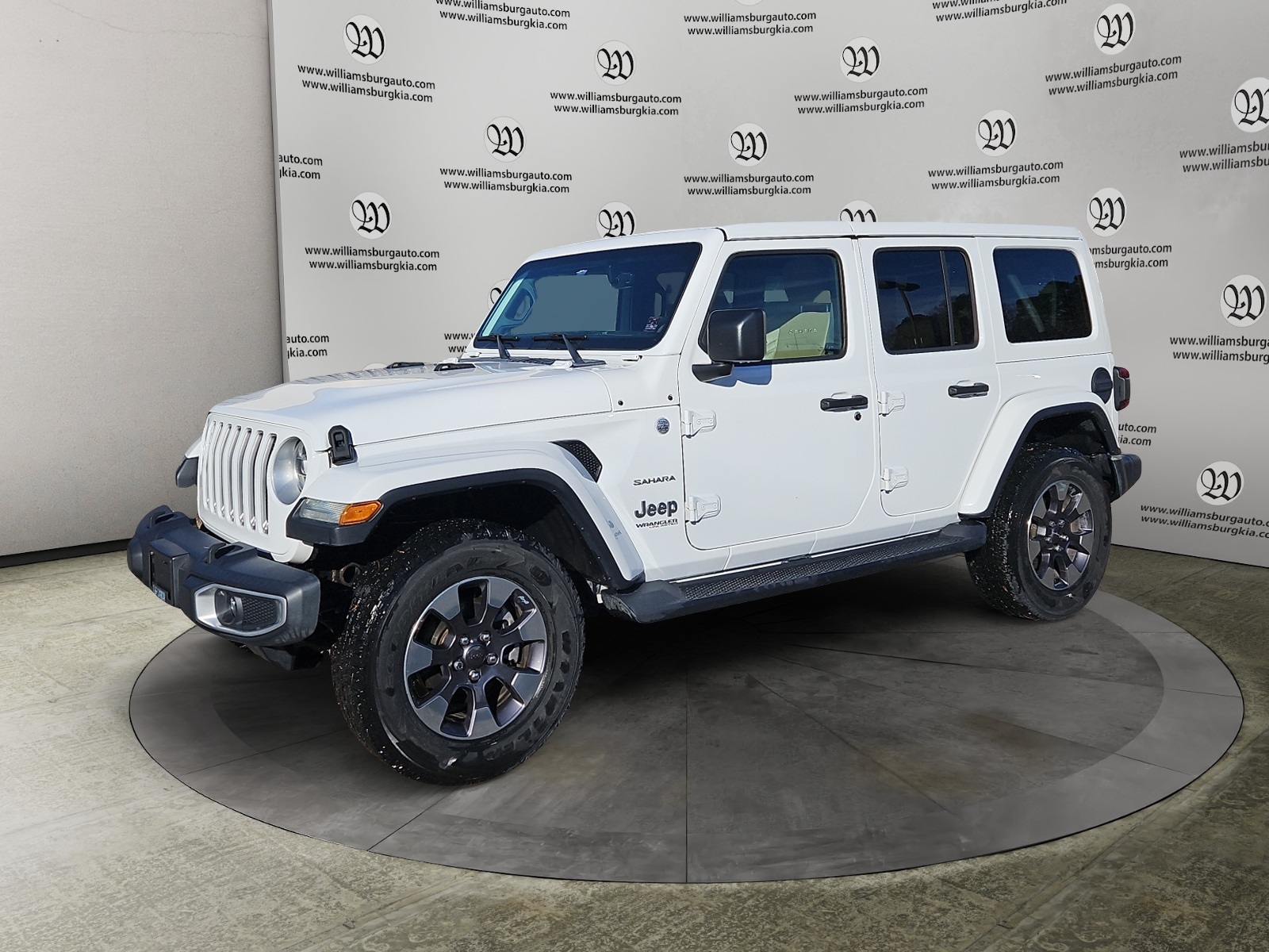 2018 Jeep All-New Wrangler Unlimited Sahara's photo