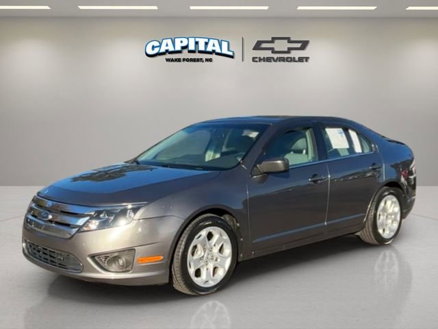 2011 Ford Fusion SE's photo