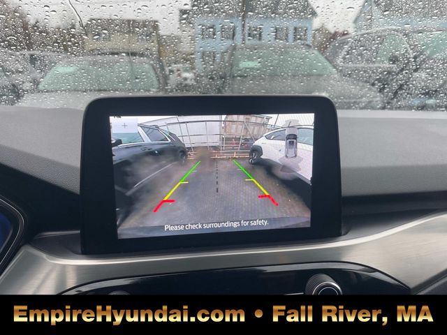 2022 Ford Escape Titanium photo 21