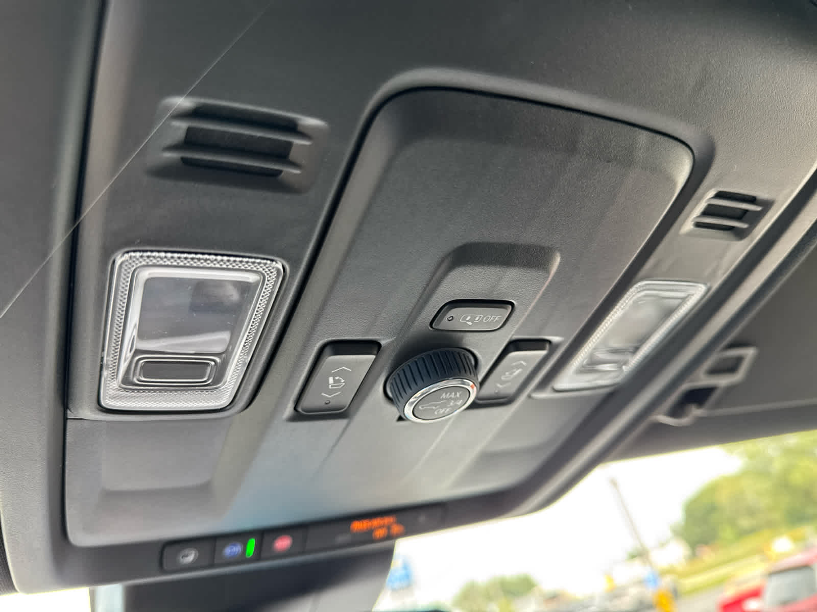 2025 Chevrolet Tahoe LT photo 30