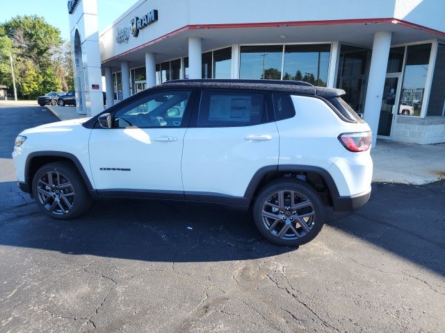 2025 Jeep Compass Limited photo 7