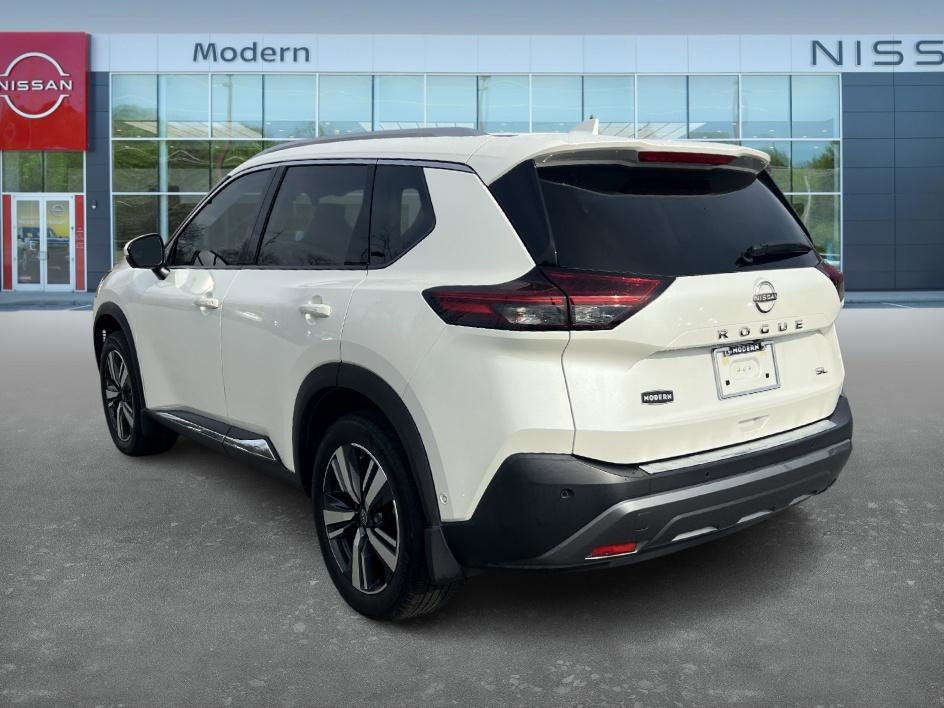 2023 Nissan Rogue SL photo 4
