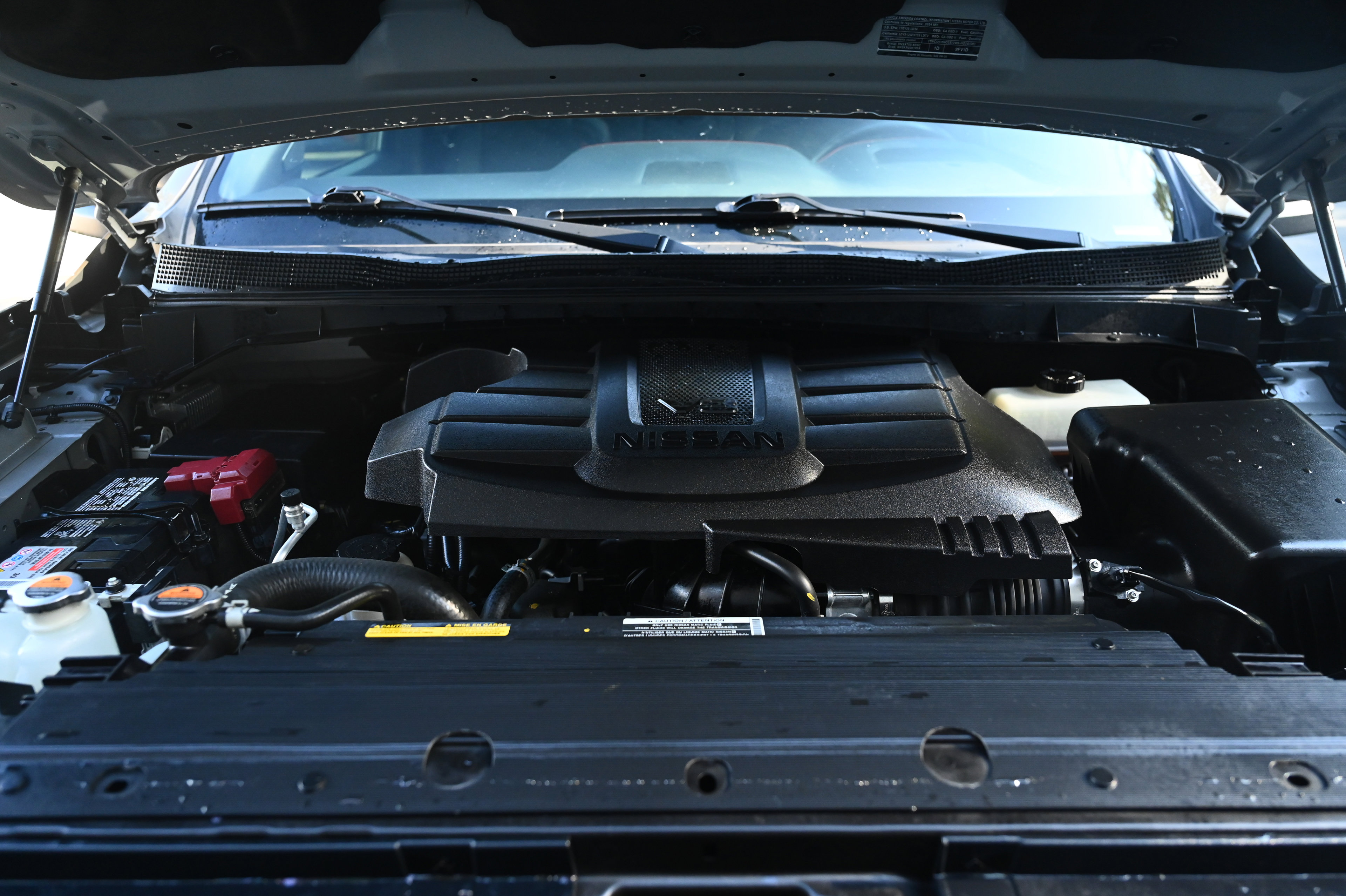 2024 Nissan Titan PRO-4X photo 39