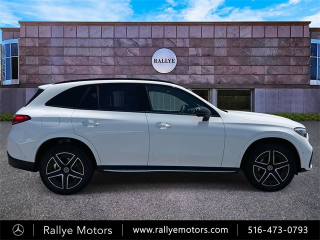2025 Mercedes Benz GLC 300 4MATIC photo 4