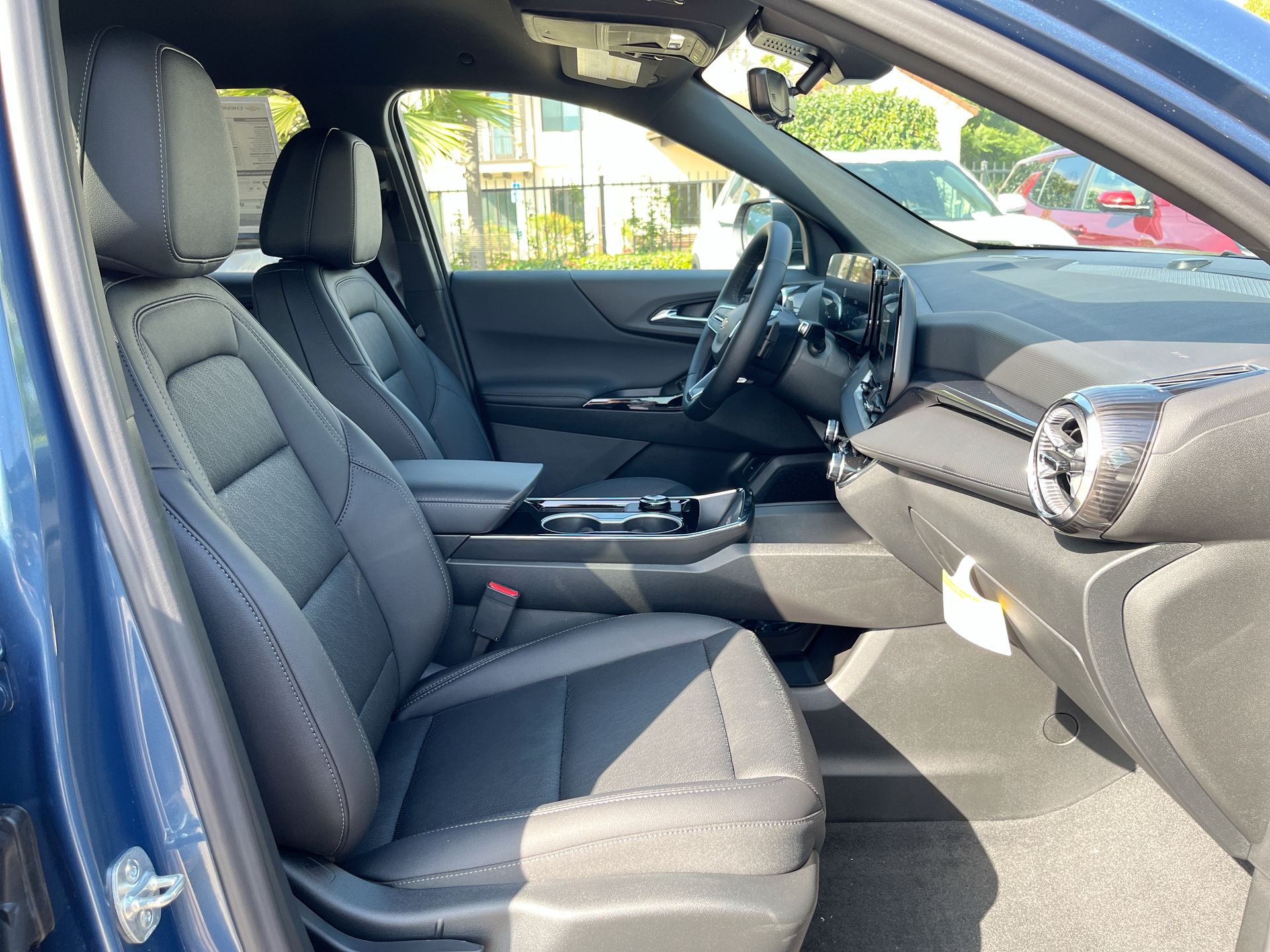 2026 Chevrolet Equinox photo 26