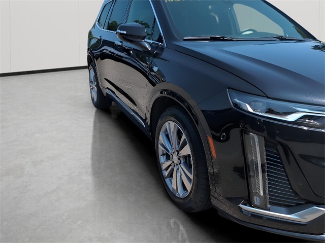 2024 Cadillac XT6 Premium Luxury photo 3