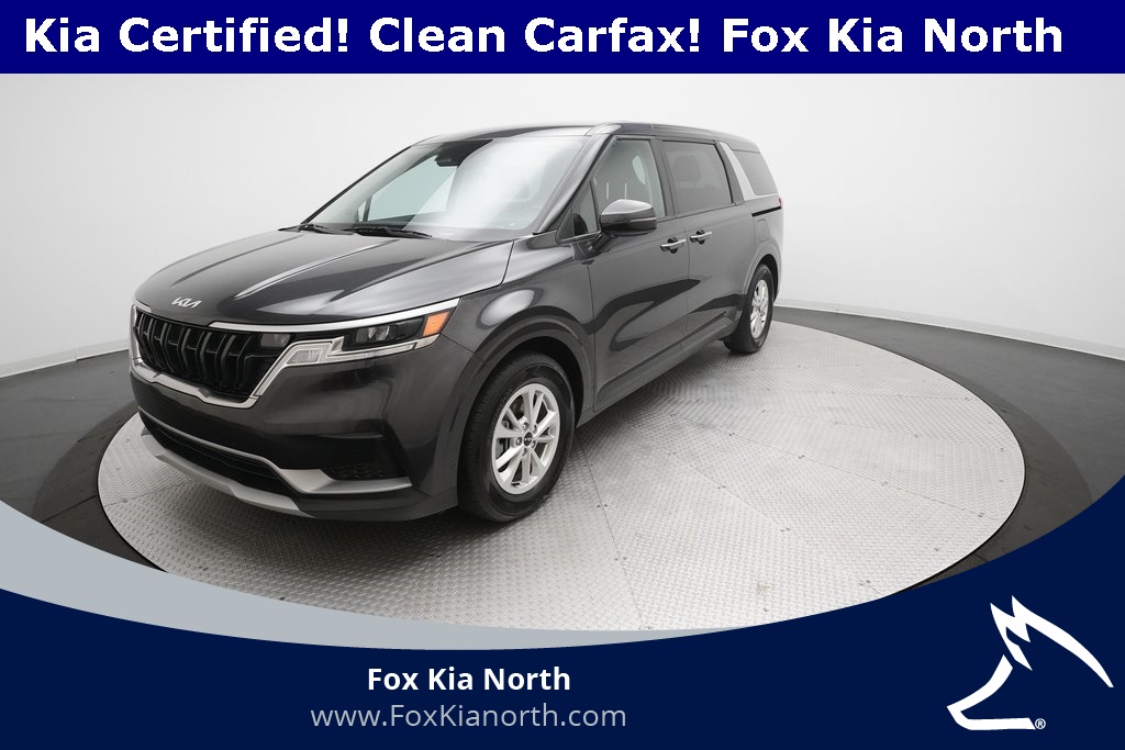 2023 Kia Carnival LX's photo