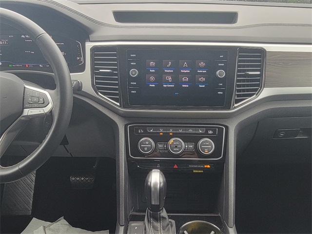2023 Volkswagen Atlas SE Technology photo 20