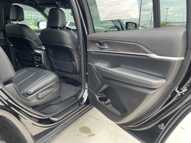 2025 Jeep Grand Cherokee Limited photo 19