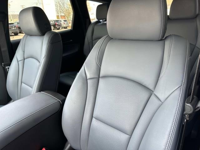 2022 Buick Enclave Essence photo 46