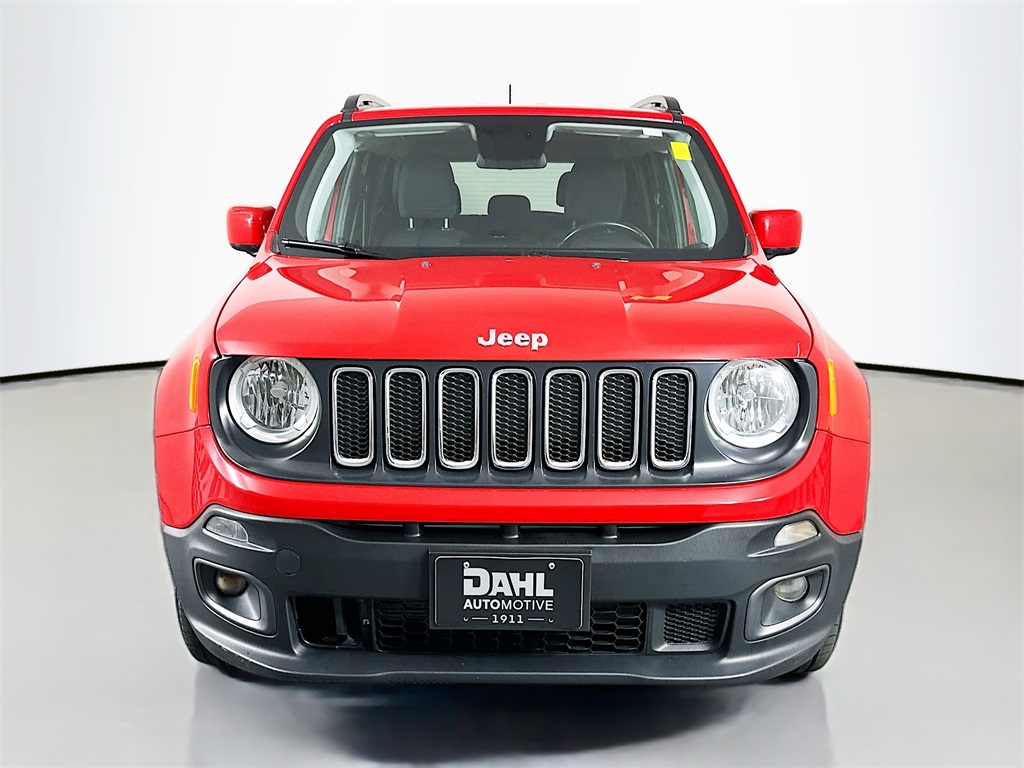 Used 2018 Jeep Renegade Latitude with VIN ZACCJBBB7JPJ09889 for sale in Winona, Minnesota