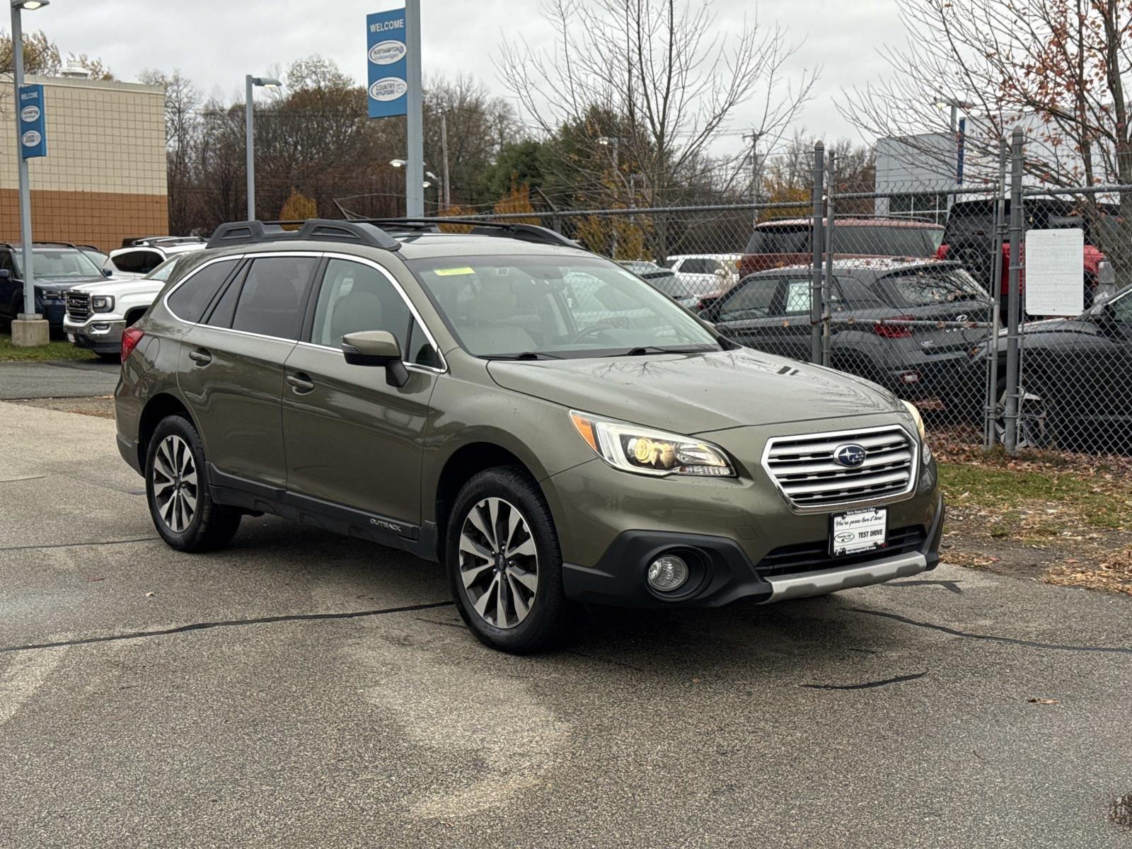 2016 Subaru Outback 2.5i Limited photo 2
