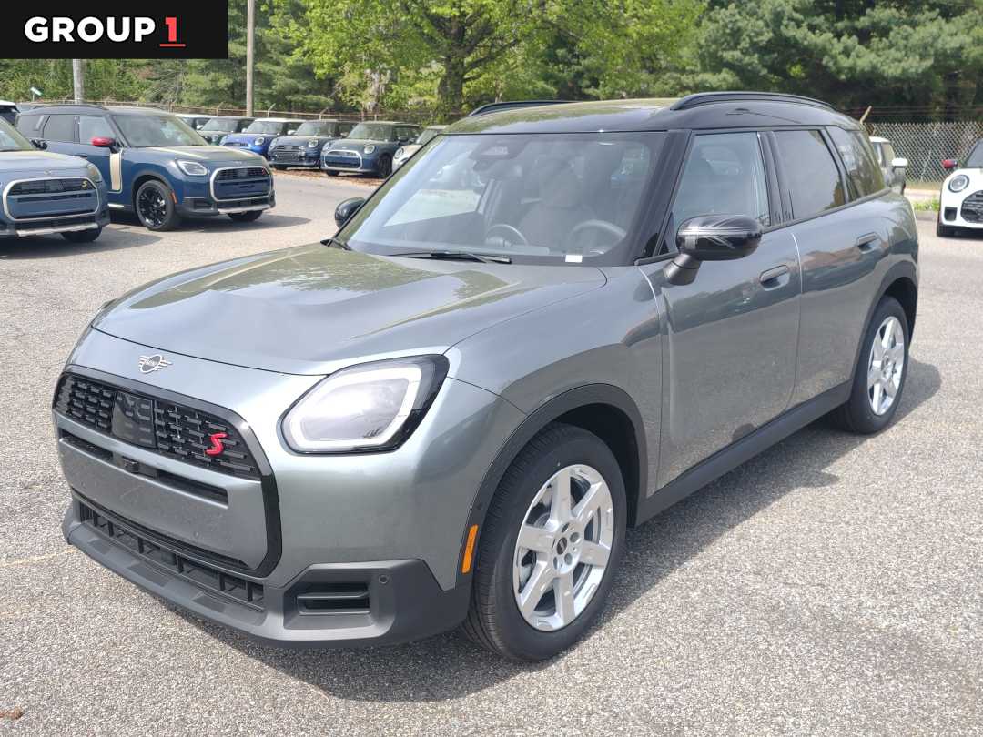 2025 MINI Countryman S's photo