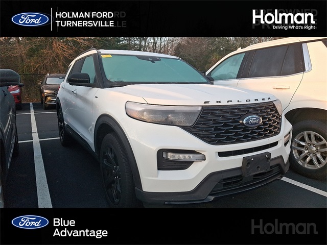 2022 Ford Explorer ST-LINE's photo
