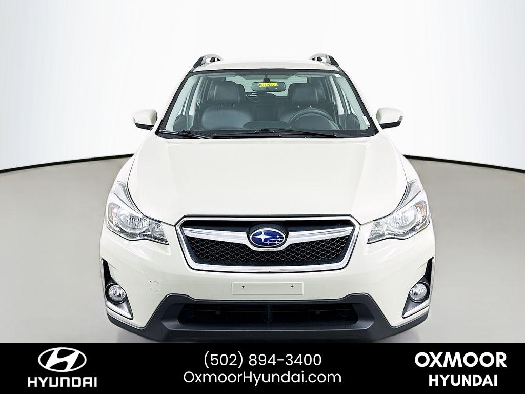 2016 Subaru Crosstrek 2.0i Limited photo 2