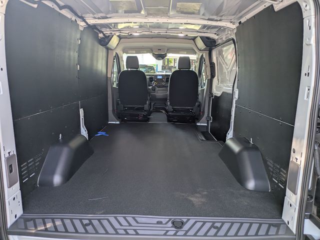 2025 Ford Transit photo 21