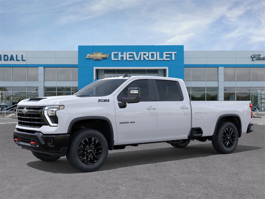 2026 Chevrolet Silverado 3500HD LT photo 2