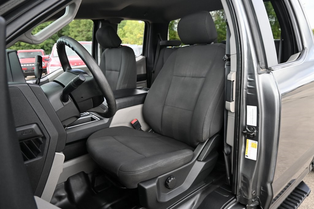 2019 Ford F-150 XL photo 17