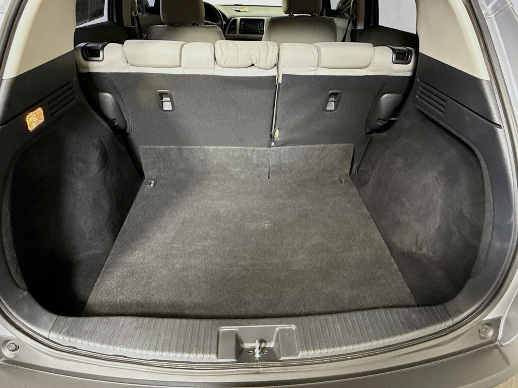 2021 Honda HR-V LX photo 22