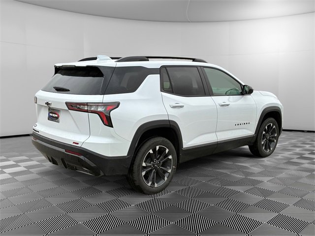 2026 Chevrolet Equinox RS photo 3