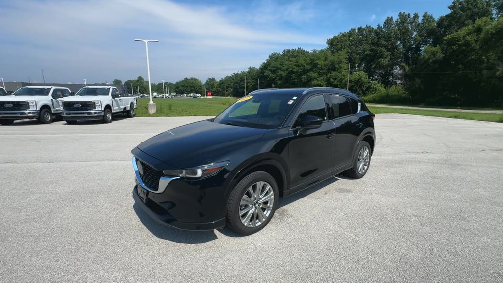 2022 Mazda CX-5 2.5 Turbo Signature photo 3