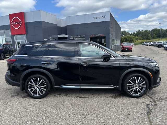 Used 2024 INFINITI QX60 AUTOGRAPH with VIN 5N1DL1HU4RC355783 for sale in Rochester, Minnesota