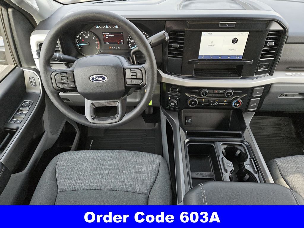 2026 Ford F-250 XLT photo 4