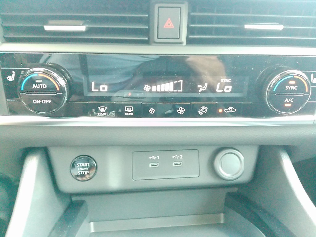 2026 Nissan Rogue SV photo 31
