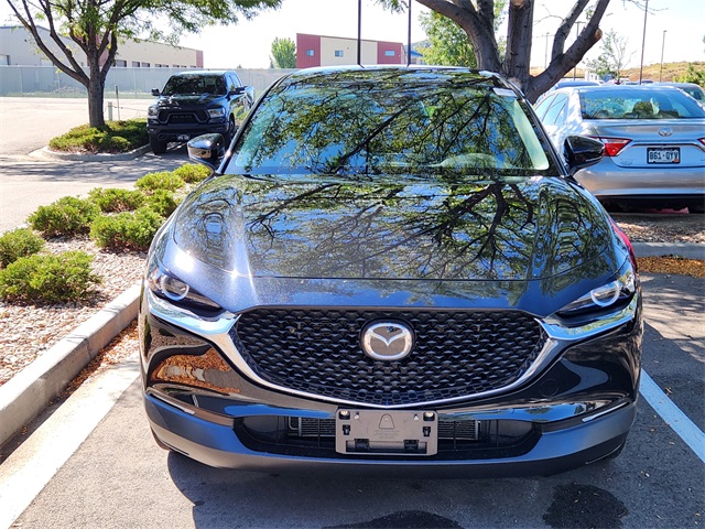 2022 Mazda CX-30 2.5 Select photo 3