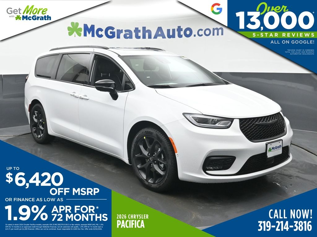 2026 Chrysler Pacifica Limited's photo