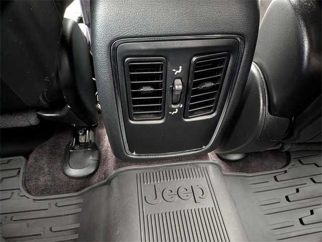 2018 Jeep Grand Cherokee Laredo photo 29