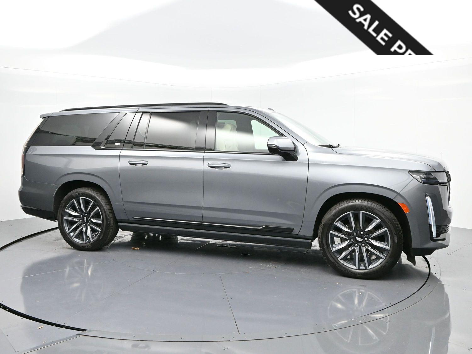 2021 Cadillac Escalade ESV Sport's photo