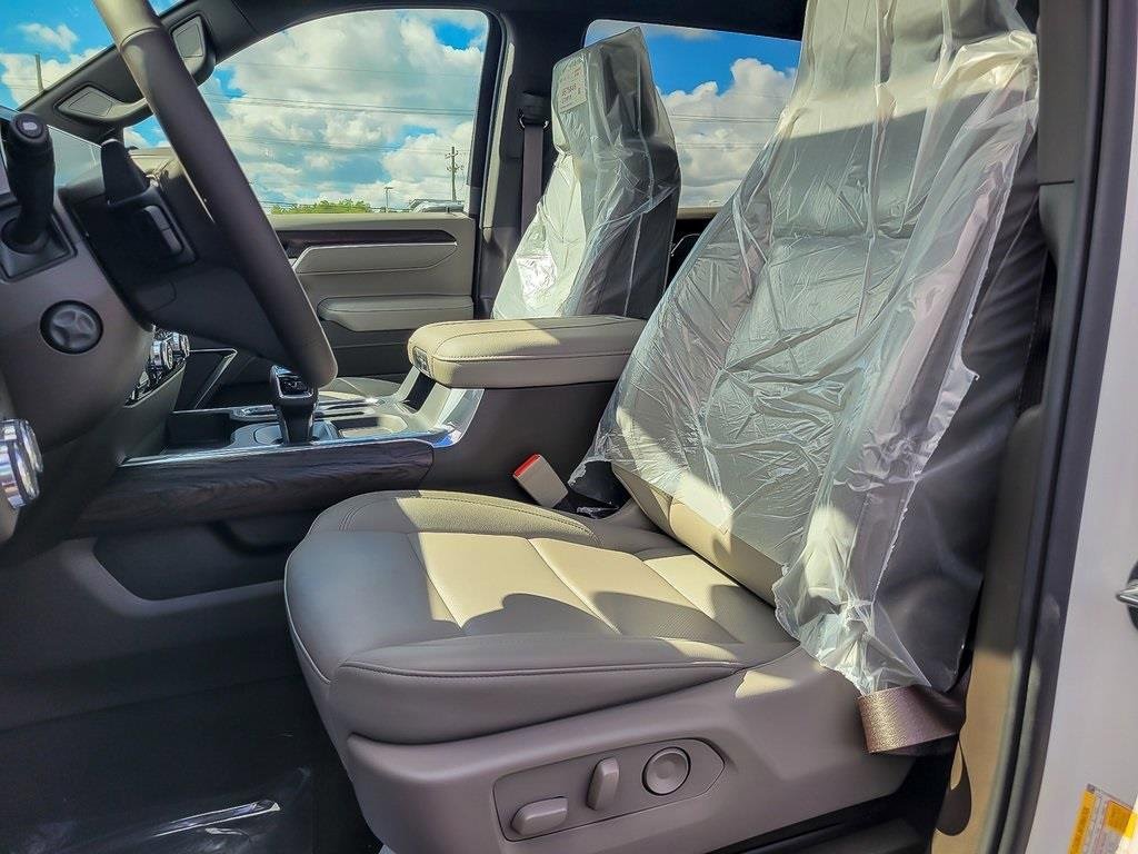 2026 GMC SIERRA - Image 8