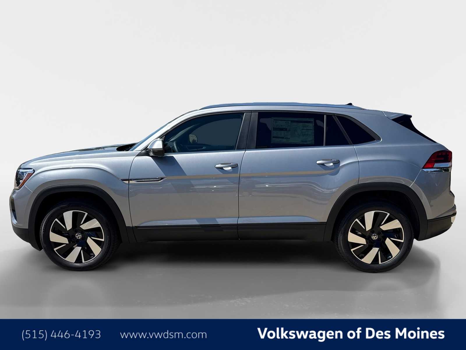 2026 Volkswagen Atlas Cross Sport SE Technology photo 3