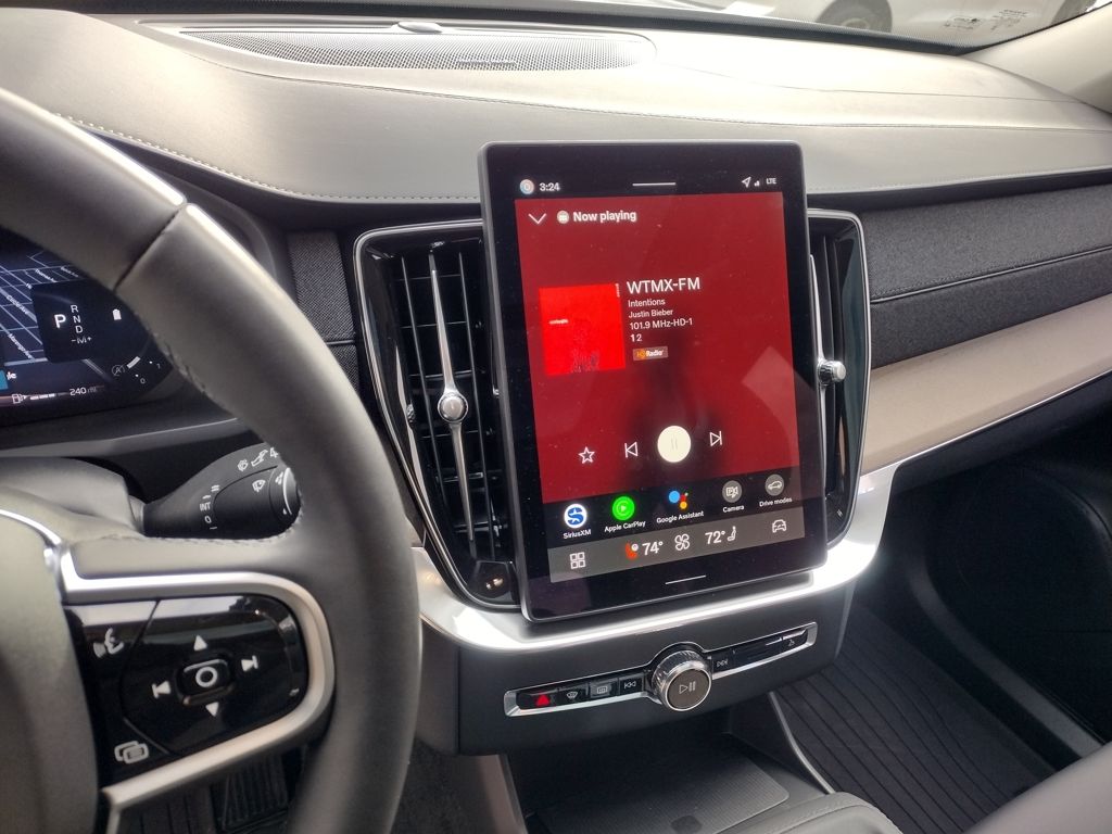 2026 VOLVO XC90 - Image 12