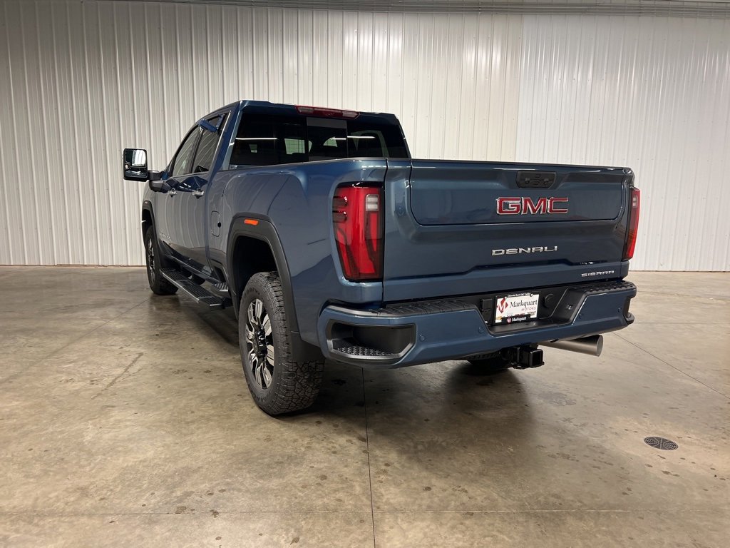 2025 Gmc Sierra 2500 HD Denali photo 3