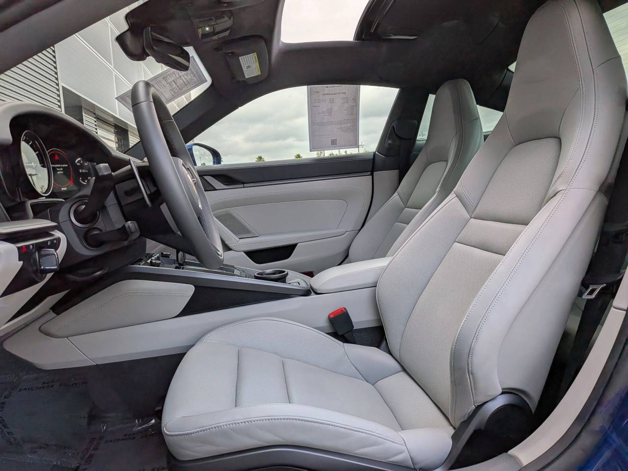 2022 Porsche 911 S photo 5