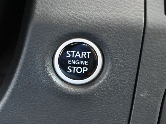 2025 Nissan Frontier S photo 31