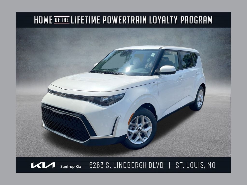 2025 Kia Soul S's photo