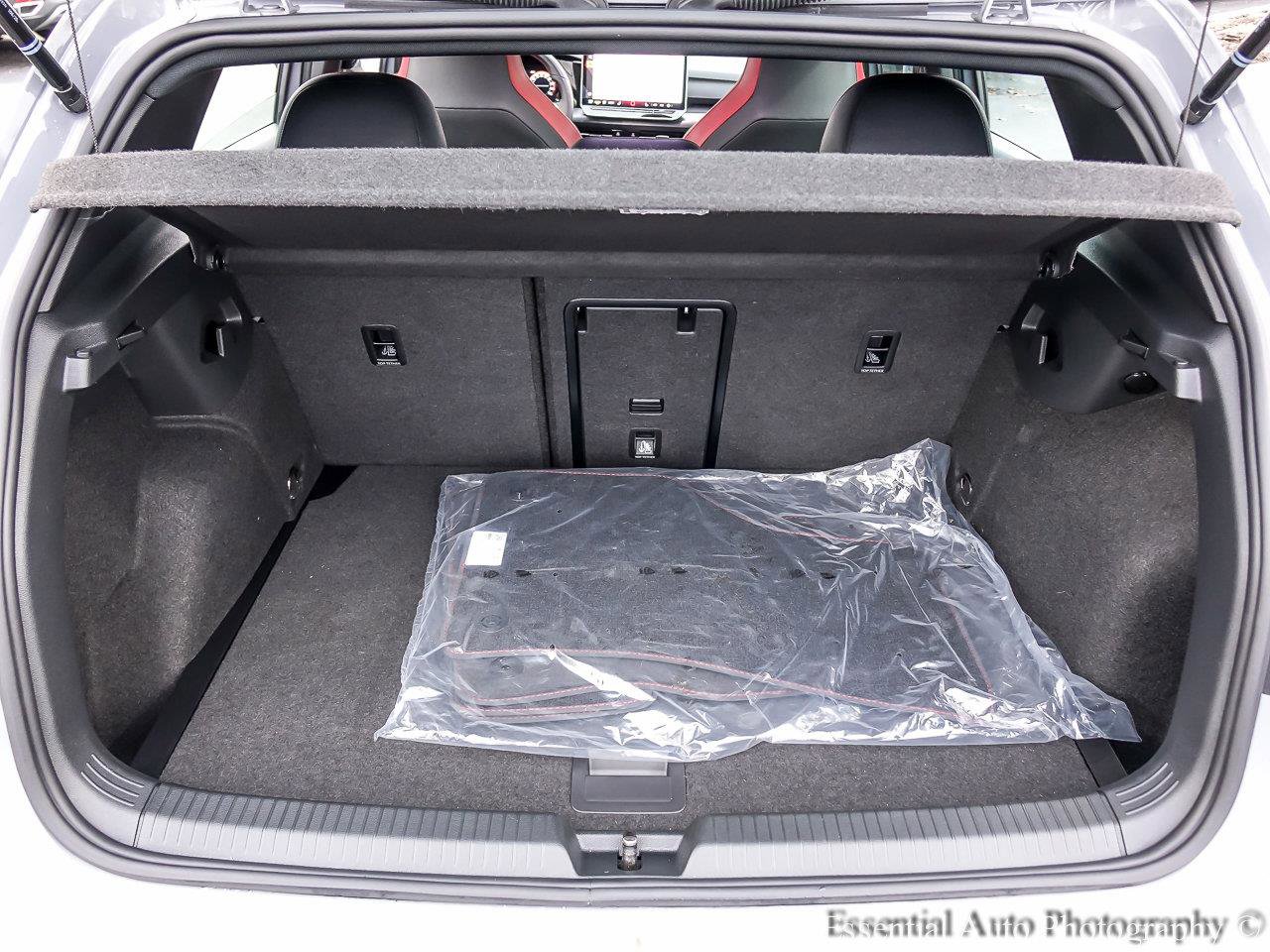 2025 VOLKSWAGEN GTI - Image 20