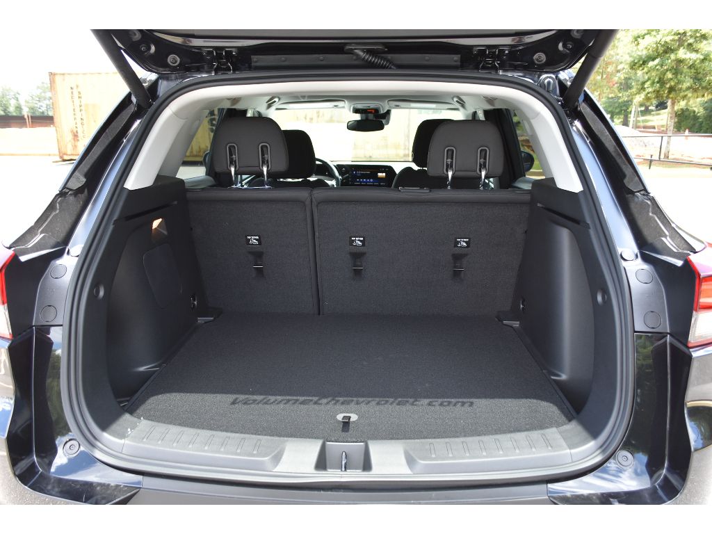 2025 Chevrolet Trailblazer LT photo 14