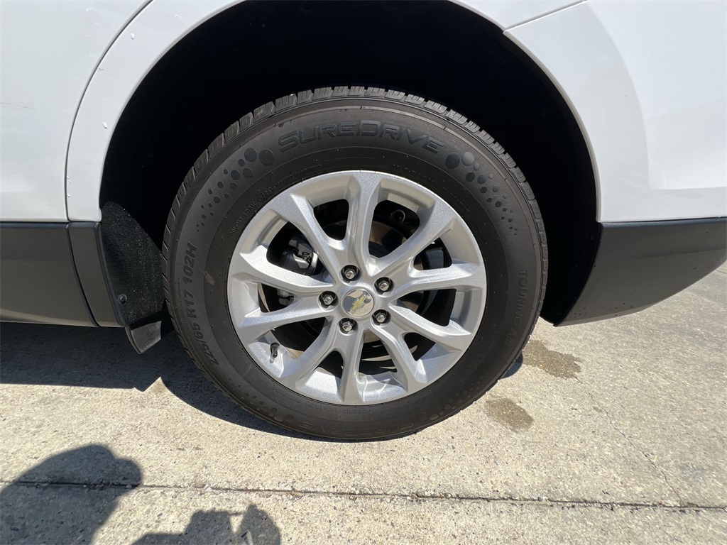 2021 Chevrolet Equinox LS photo 38