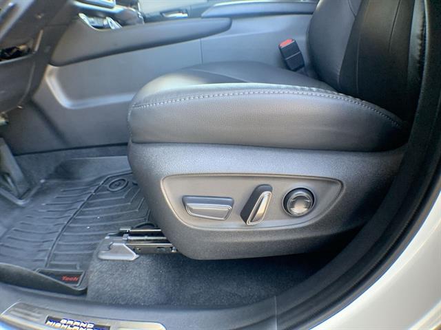 2024 Toyota Grand Highlander Platinum photo 10