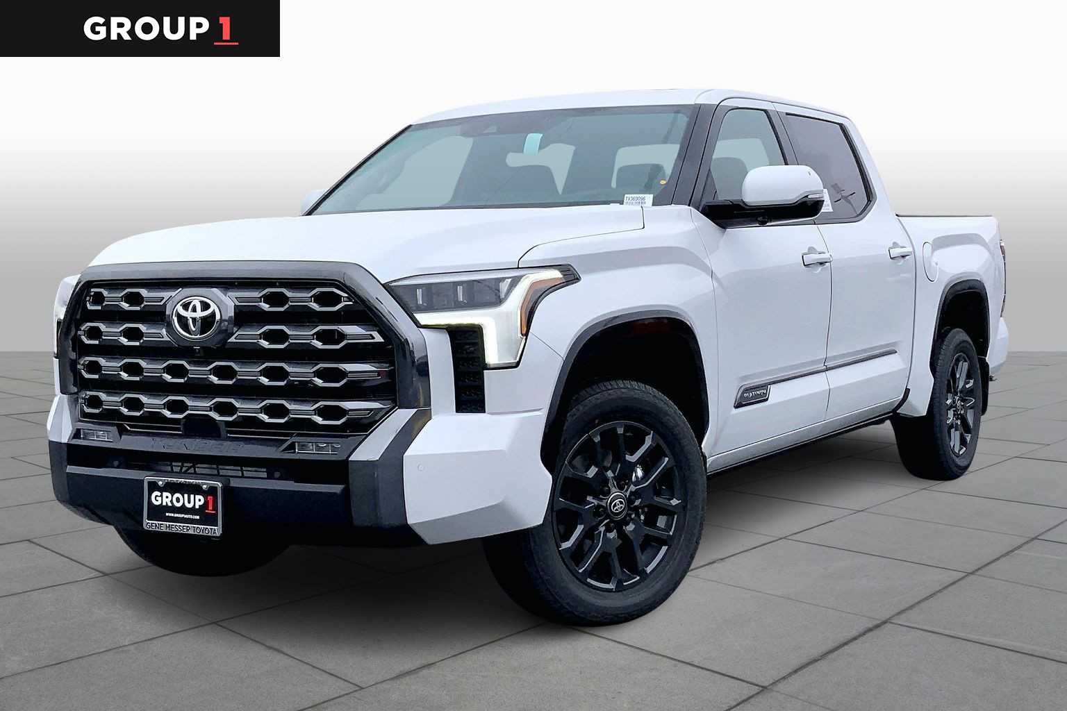 2026 Toyota Tundra Platinum's photo