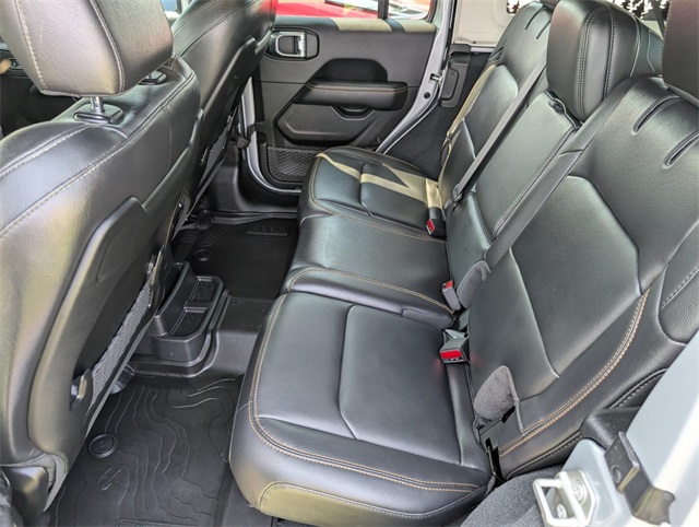 2024 Jeep Wrangler Sahara photo 10