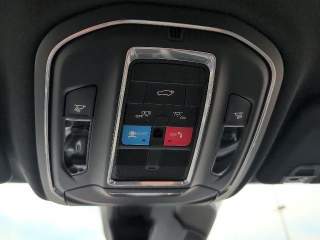 2025 Jeep Grand Cherokee Limited photo 15